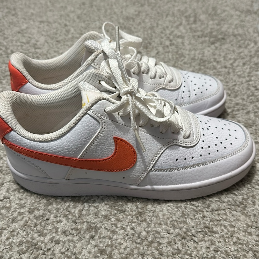Like new Nike Court Vision Low